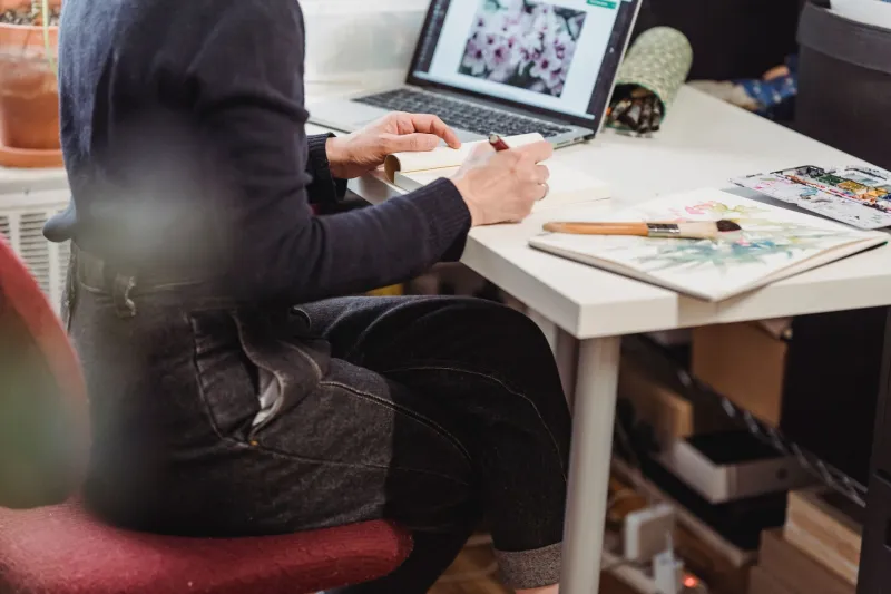 The Great Agency Walkout: Why Big-Name Art Directors Are Trading Corner Offices for Kitchen Tables